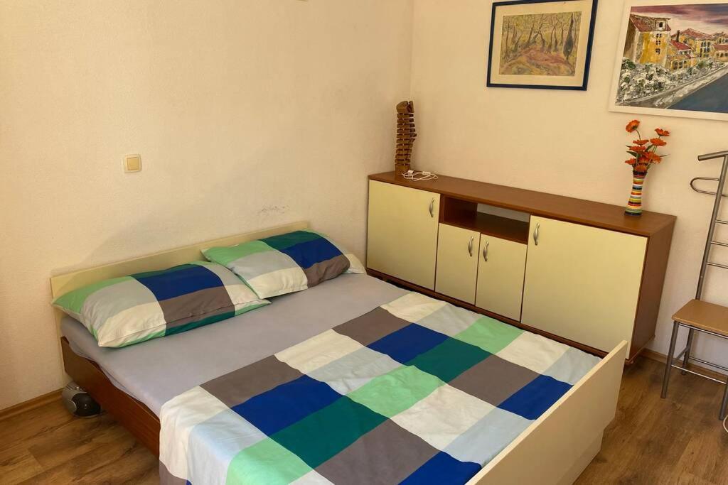 斯拉汀Apartman Toma公寓 外观 照片